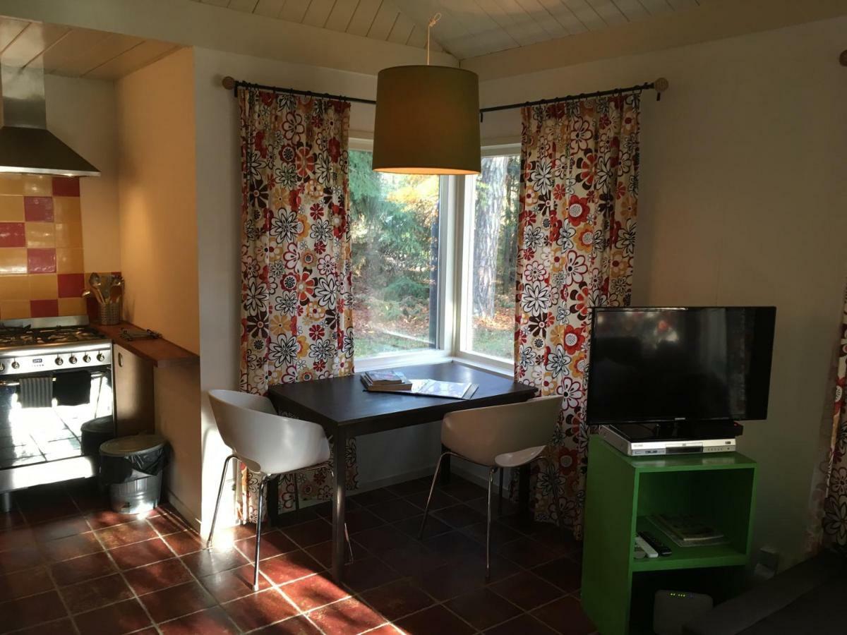אוטרלו Kleine Huisje Op De Veluwe מראה חיצוני תמונה